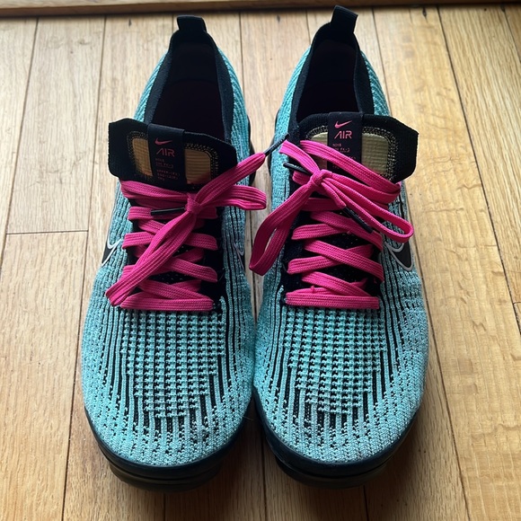 Miami Beach Vapor Max Size 10 - Picture 4 of 5